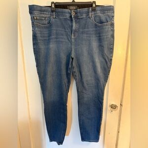 Torrid Bombshell Skinny Jeans size 26